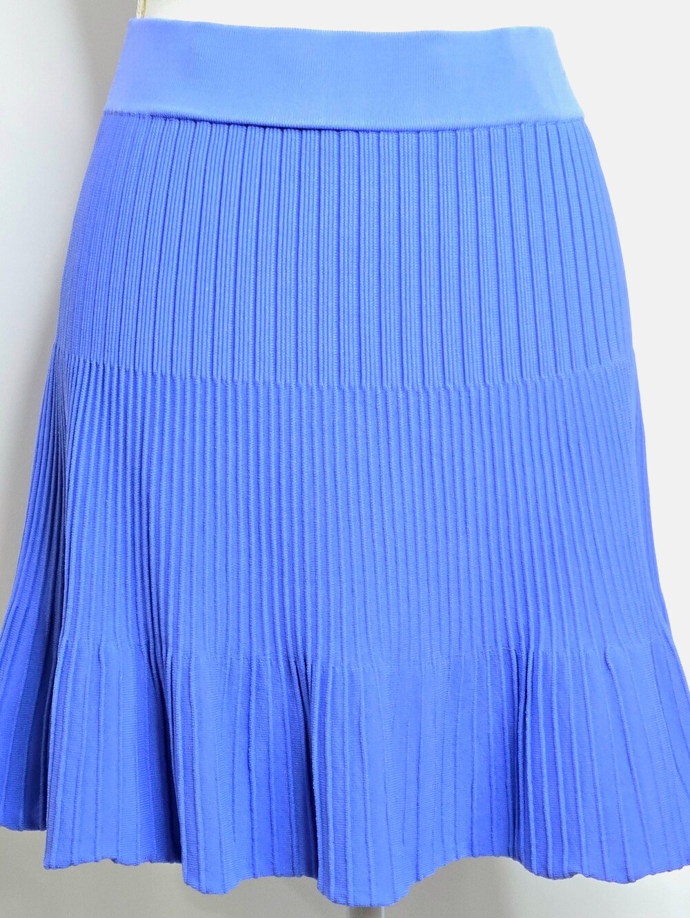 ELLE Periwinkle Blue  Ribbed Knit Flounce Hem Skater Sweater Skirt  NWOT L
